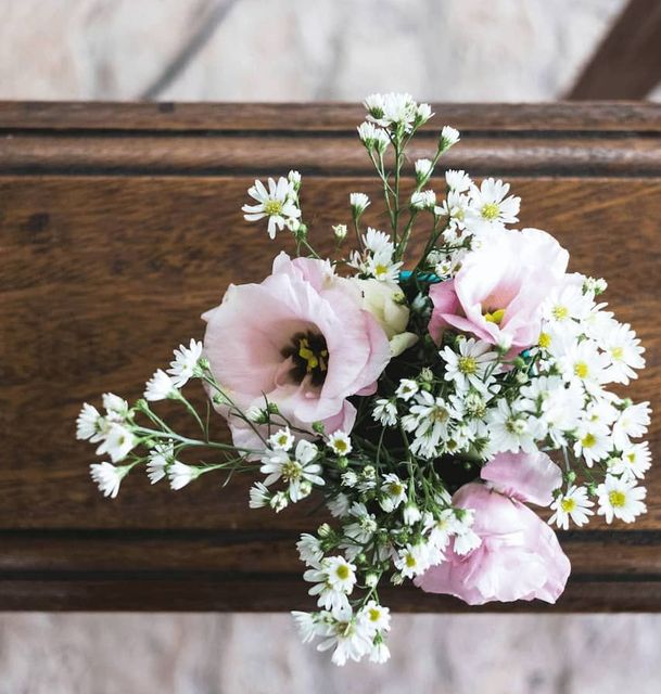 arranging a funeral coffin and flowers square