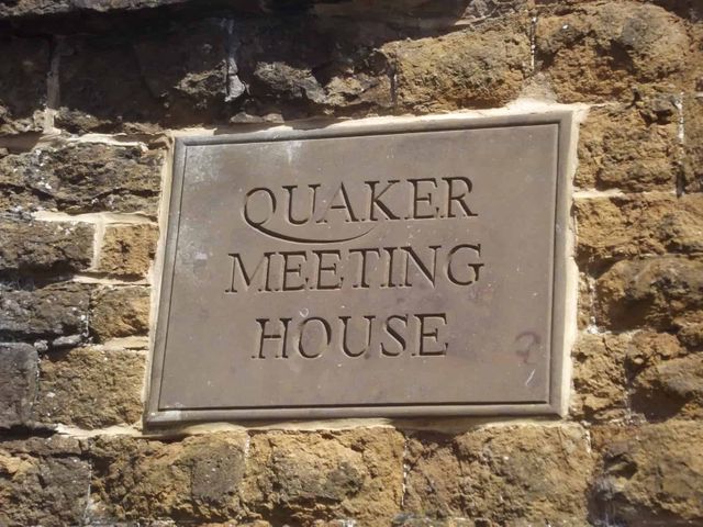 Plaque on the front of a Quaker meeting house in Banbury.